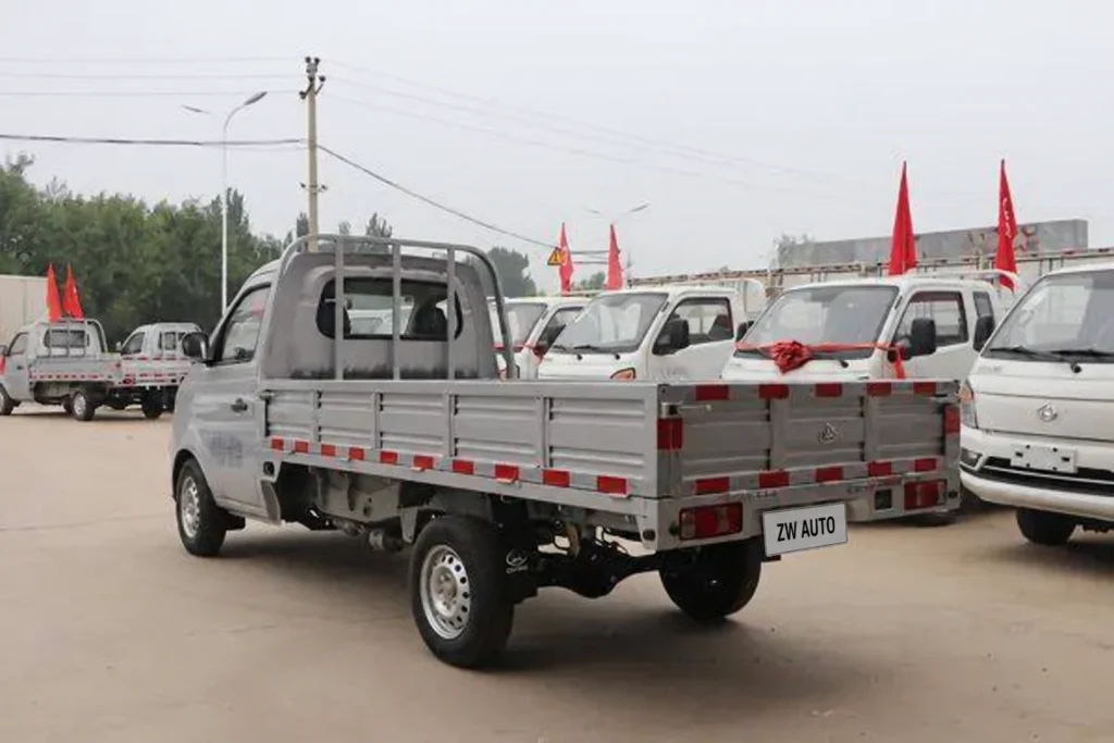 2026 Xinbao T3 PLUS rear three-quarter exterior with neutral ZW Auto plate