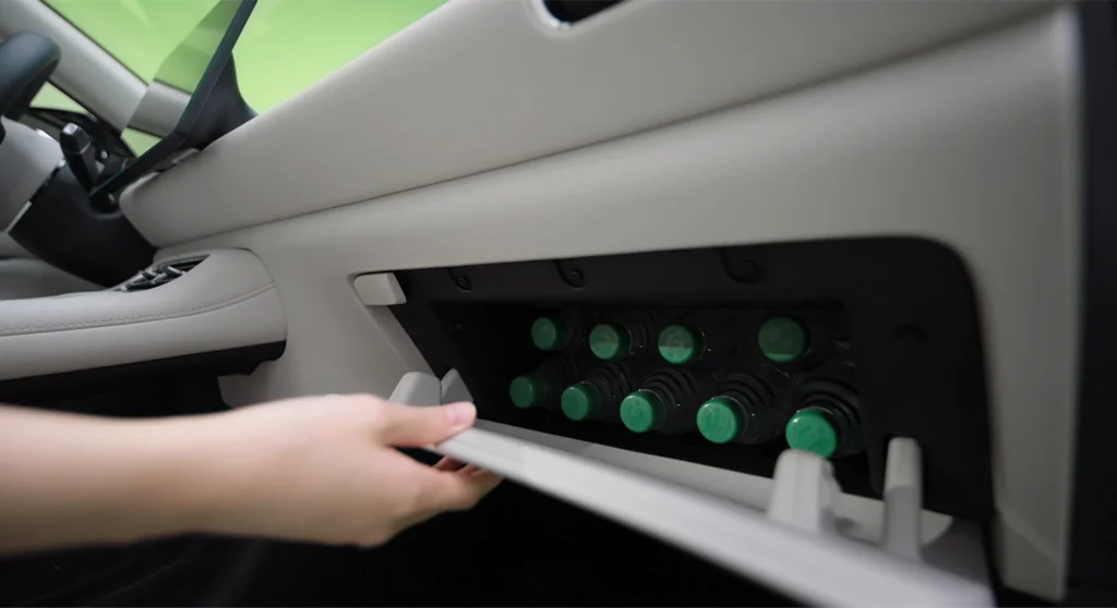 2026 Q05 cabin storage detail