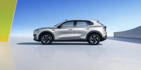 2027 S05 rear three-quarter colour view