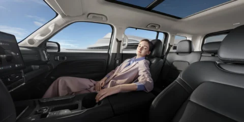 2025 Haval Raptor Gasoline front and rear seating cabin
