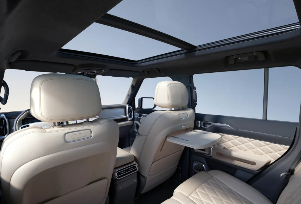 2026 Traveller C-DM rear seats and panoramic roof