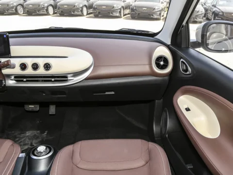 2025 Bingo interior view 5